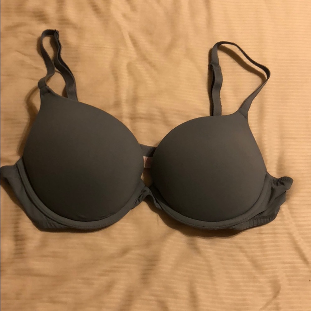 PINK Victoria’s Secret Push-Up Bra 36B
